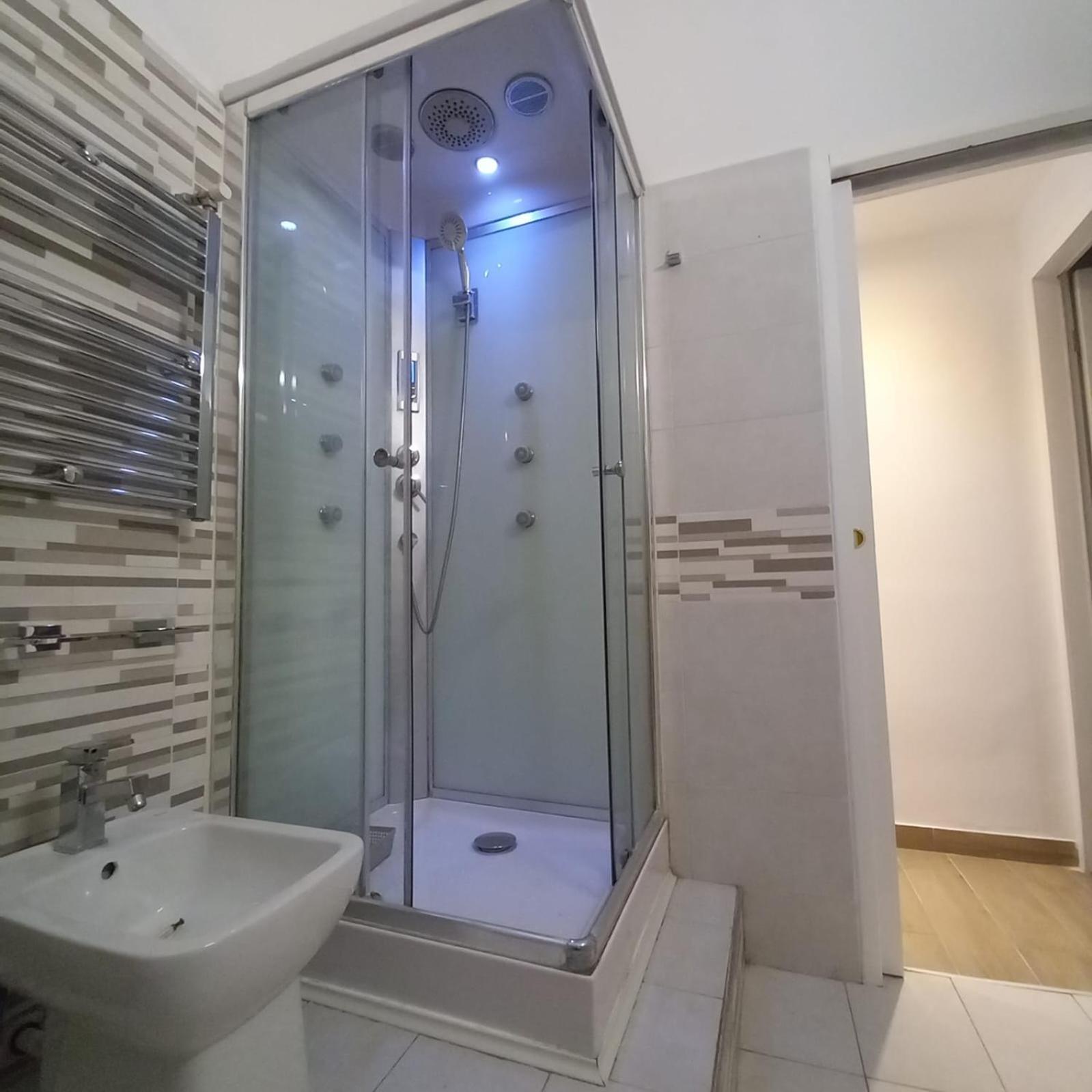 팔레르모 A Casa Di Lori 아파트 외부 사진