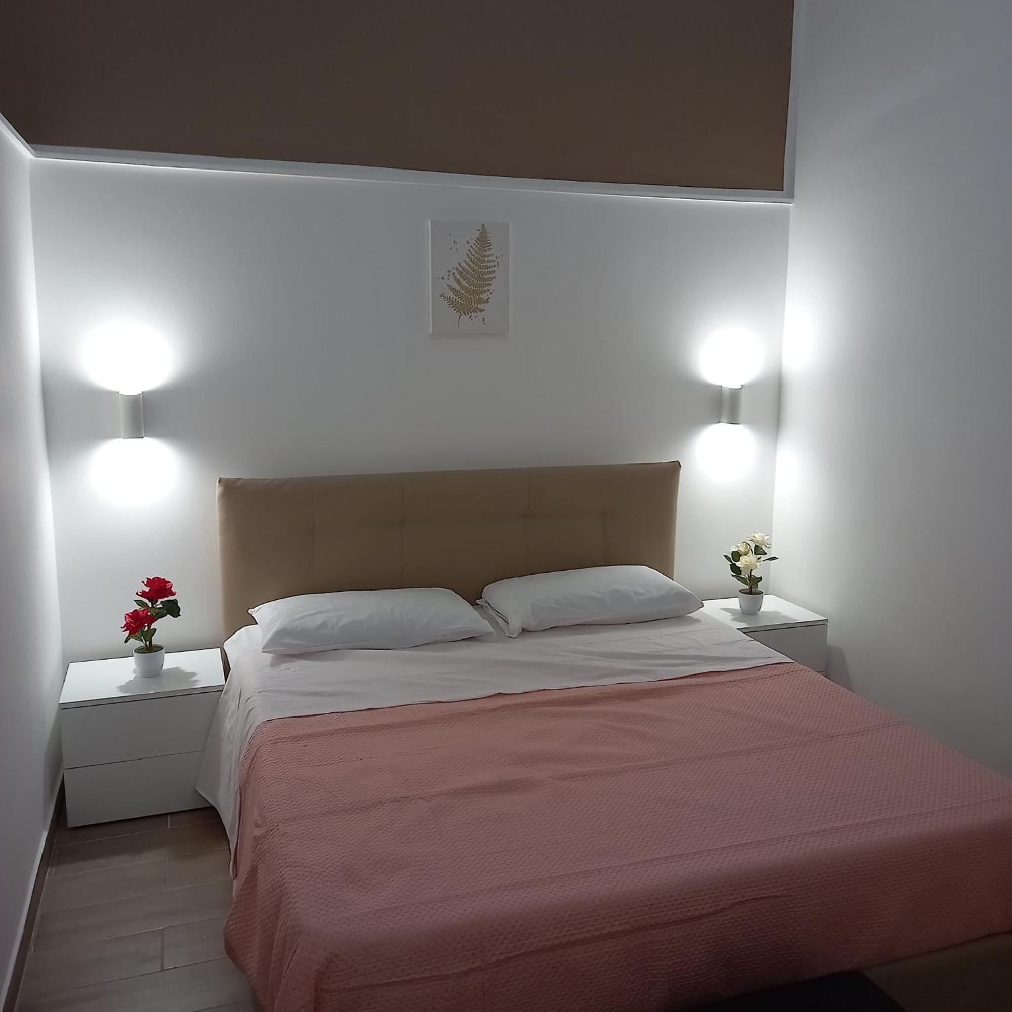 팔레르모 A Casa Di Lori 아파트 외부 사진
